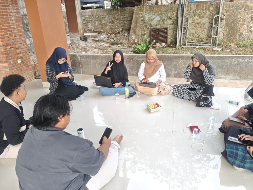 Dokumentasi diskusi saat Budaya Baca